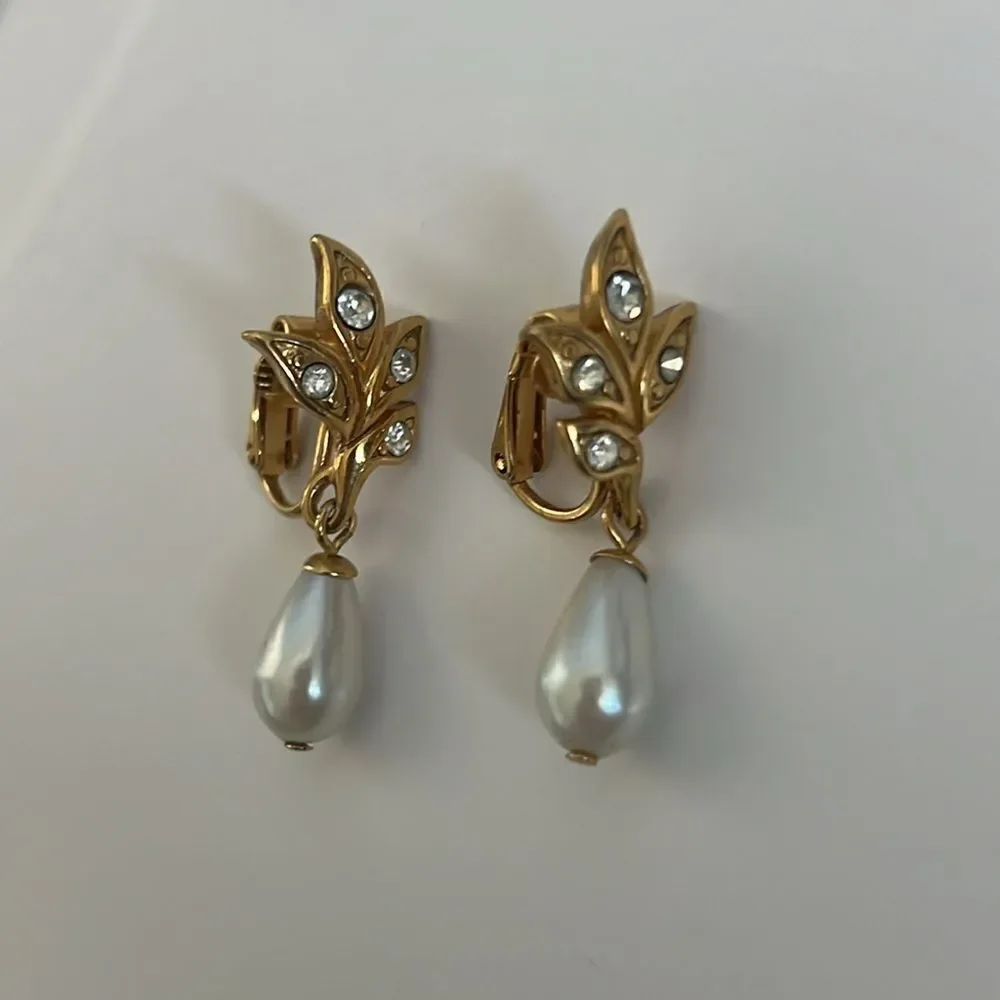 Vintage Faux Pearl Drop Clip On Gold Tone Rhinestone Leaf Earrings
